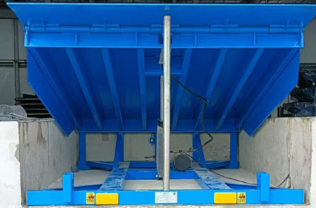 商洛固定式登车桥应用